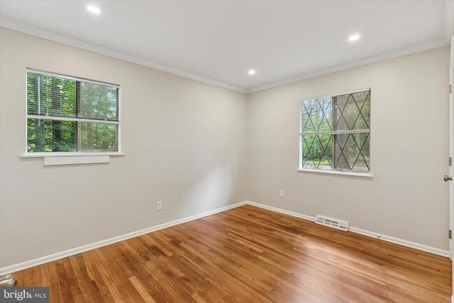 Photo - 3249 Mill Rd