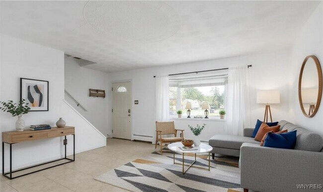 Photo - 108 Jenell Dr