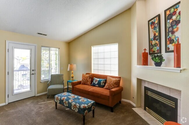 Building Photo - Sterling Pointe Apartments