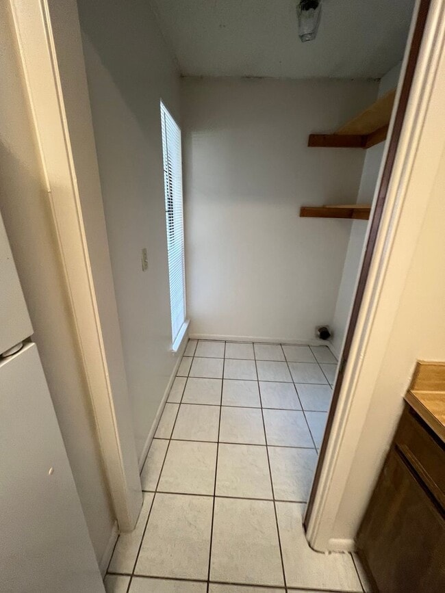 Photo - Classic Manor