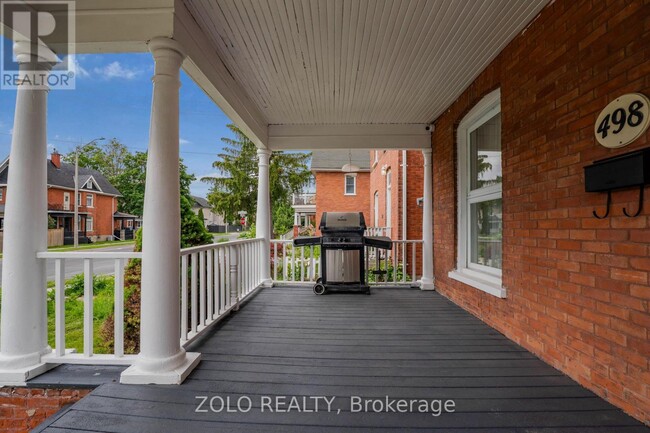 Photo - 498 Charlotte St