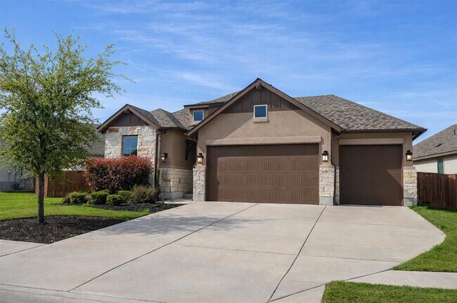 Building Photo - 155 Rosebush Dr