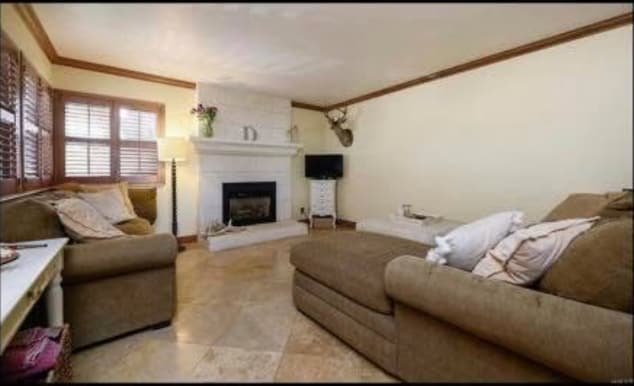 Photo - 1498 Sierra Ave