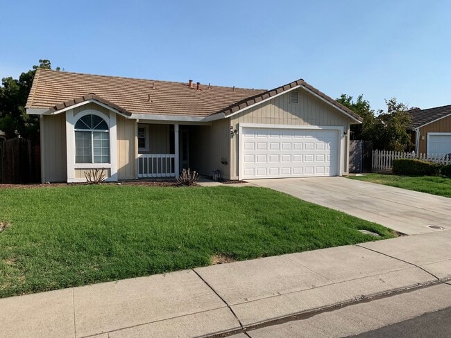 Photo - Beautiful Single Story Lathrop Home