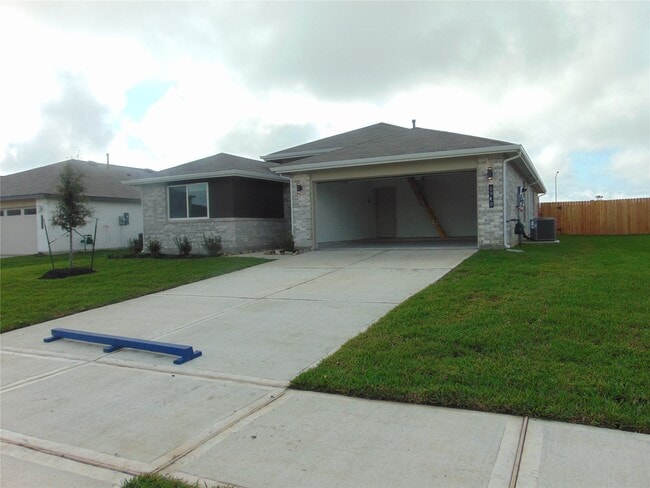 Building Photo - 6918 Morales Way Rental