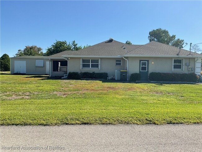 Photo - 216 Chicago Way NE