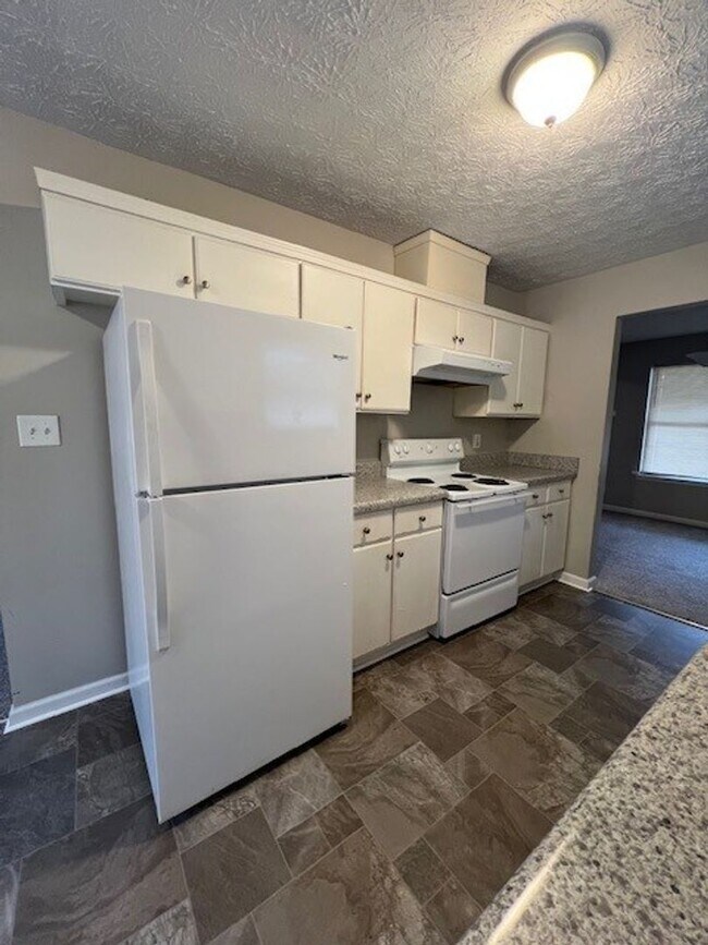 Photo - 3 Bedroom, 2 Bath Home