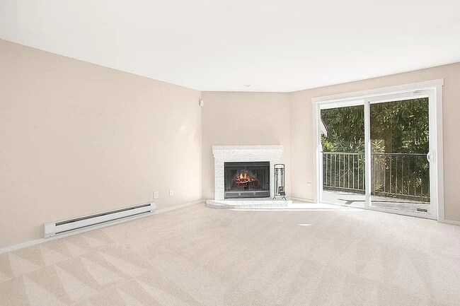 Photo - 11303 NE 128th St