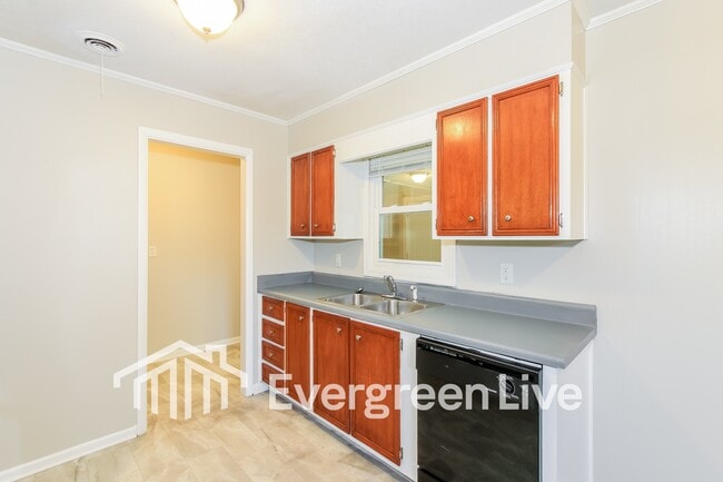 Photo - 1656 Kentucky Ave