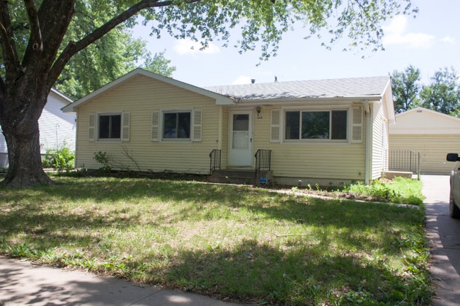 Building Photo - 1416 SW 15th St Rental