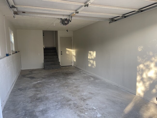 Photo - 1207 Geneva St
