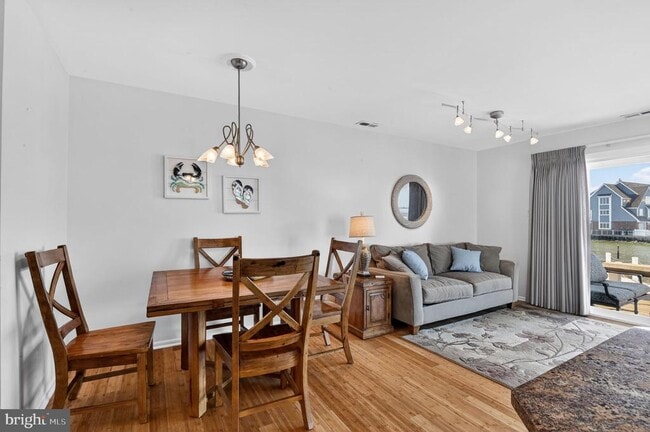 Photo - 1401 Harbour Cove