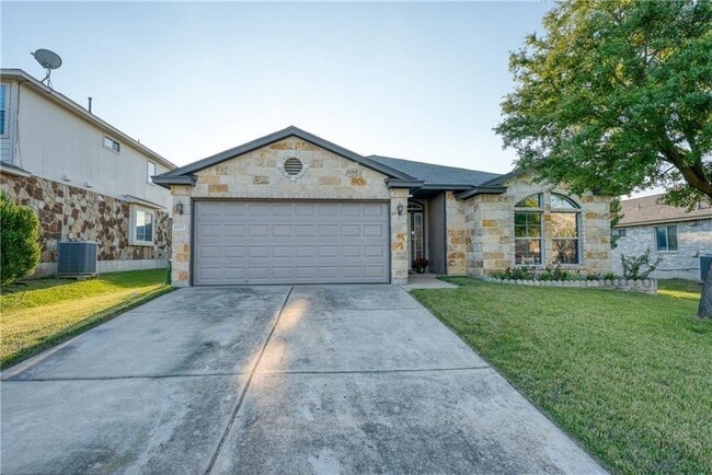 Photo - 1003 Clayton Dr Casa