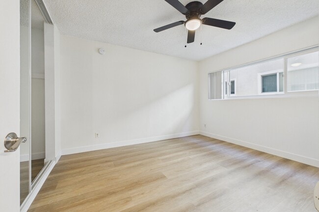 Photo - Buffalo Sherman Oaks Apartments