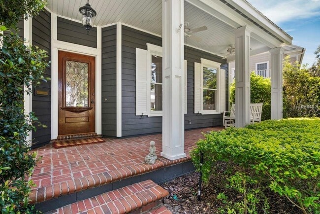 Photo - 1119 Belleaire Cir