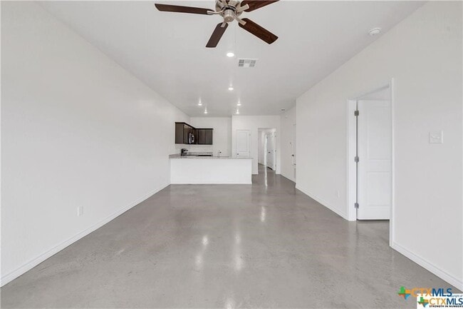 Photo - 1210 Lehmann Dr