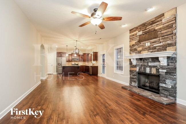 Photo - 1034 Christian James Ct