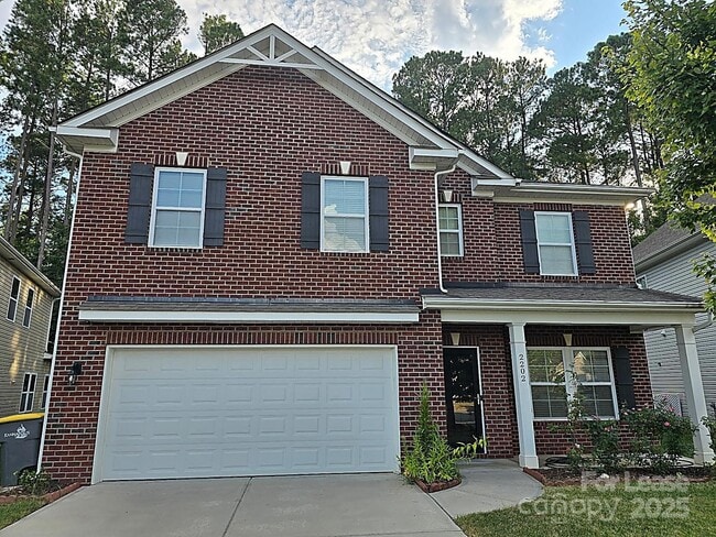 Photo - 2202 Laurens Dr House