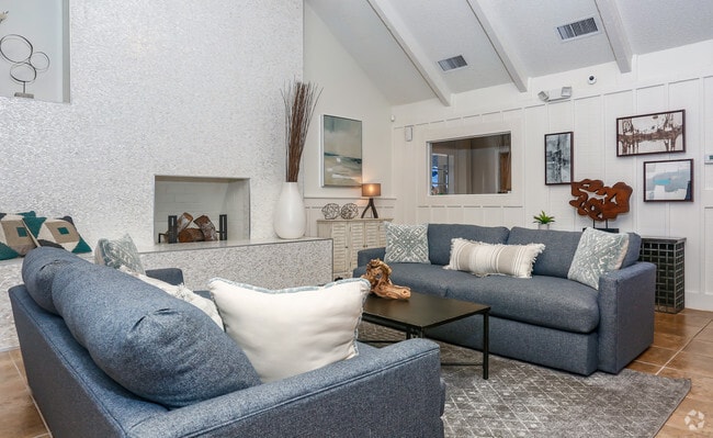 Photo - Castilian Apartments