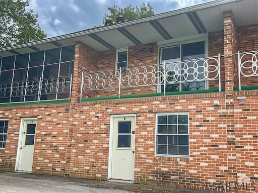 Photo - 2855 Bedford St