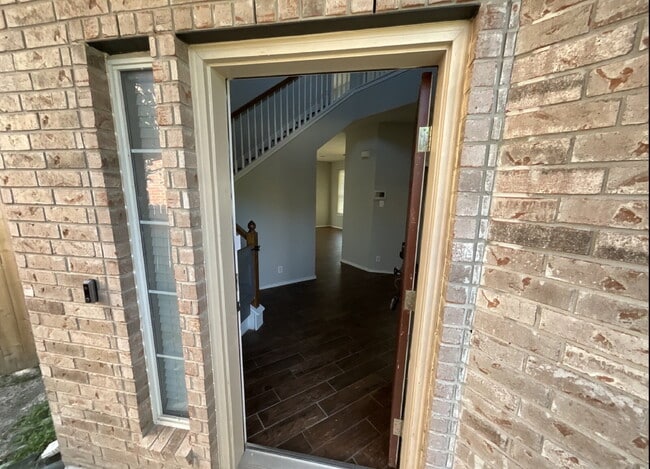 Photo - "Charming 3-Bed Oasis with Granite Touches & Cozy Fireplace in Cibolo!"