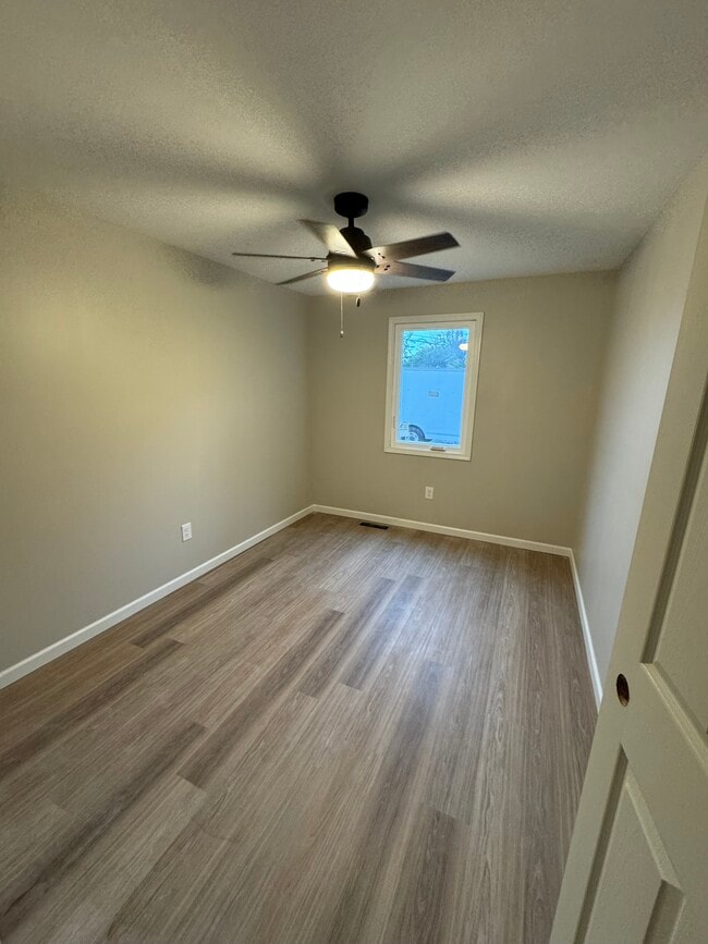 Building Photo - 4256 North St Unit 1 Rental