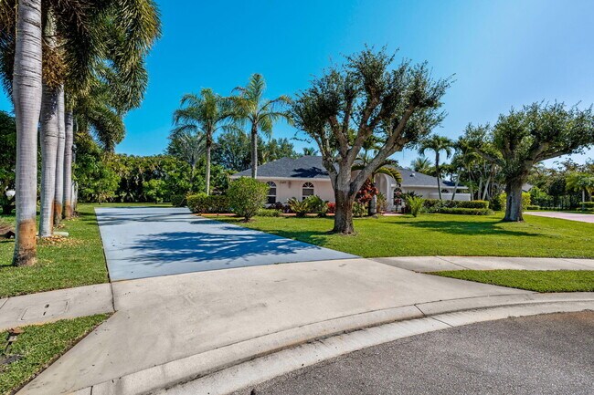 Photo - 15495 Rolling Meadows Cir