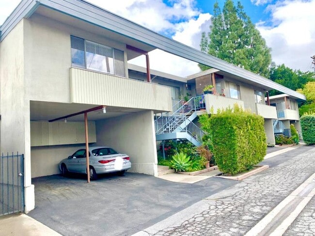 Building Photo - 2.0 bedroom in Monrovia California 91016 Unit 06 Rental