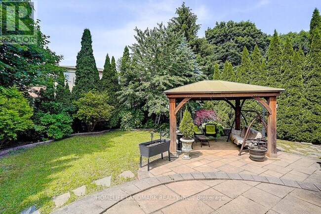 Photo - 286 Hillcrest Ave