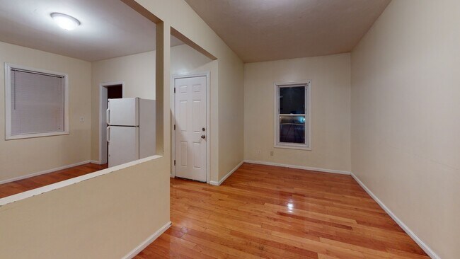 Photo - 15 Langdon St