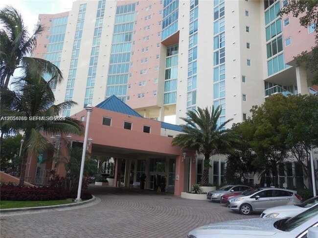 Photo - 3370 NE 190th St Unit 706