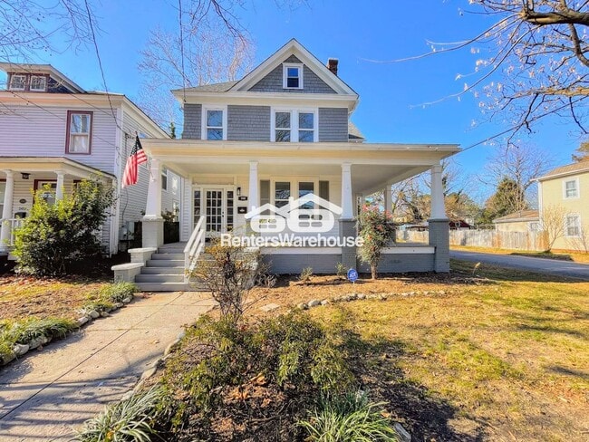 Building Photo - 500 Maryland Ave