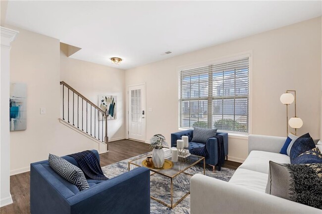 Photo - 153 Wayside Terrace