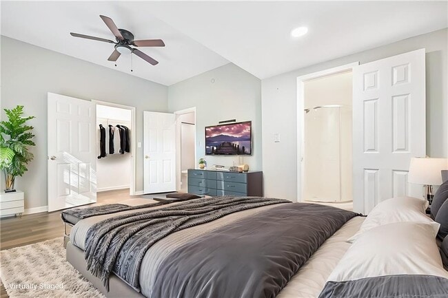 Photo - 7880 Rivertown Rd
