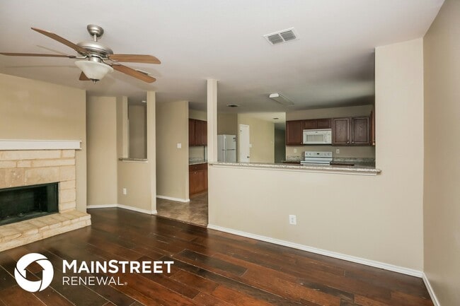 Photo - 1405 Krista Dr