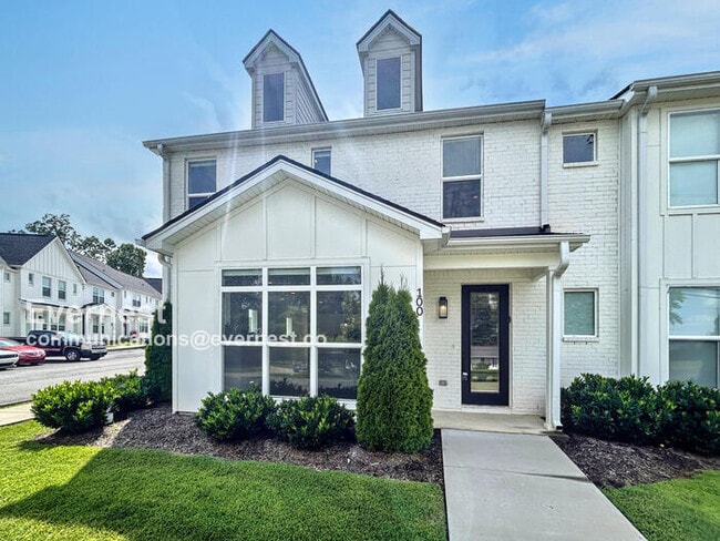 Photo - 100 Ethelyne Wy Townhome