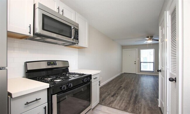 Photo - 5201 Crawford St Apartment Unit 4