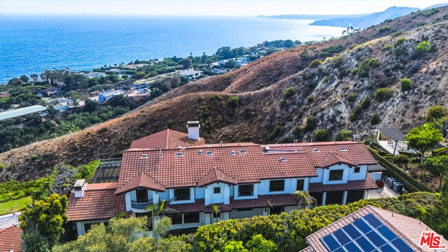 Building Photo - 24753 Vantage Point Terrace