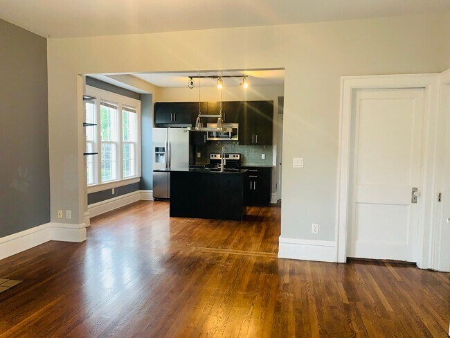 Photo - 3 bedroom 1.5 bath one block from Franklin Conservatory Unidad 1700