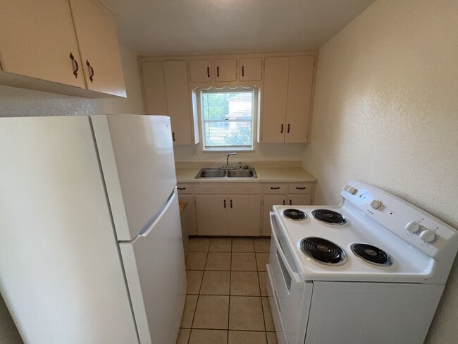 Photo - 215 Marston Ave Unit 215 Marston  B
