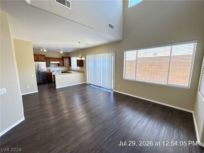 Photo - 8977 Castledowns St
