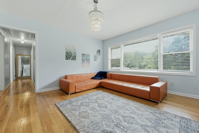 Building Photo - 3014 Rollingwood Ct SE