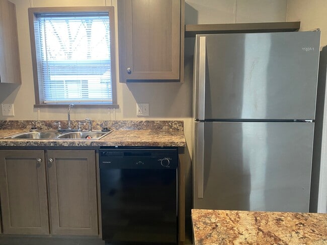 Photo - 2701 Huizenga St