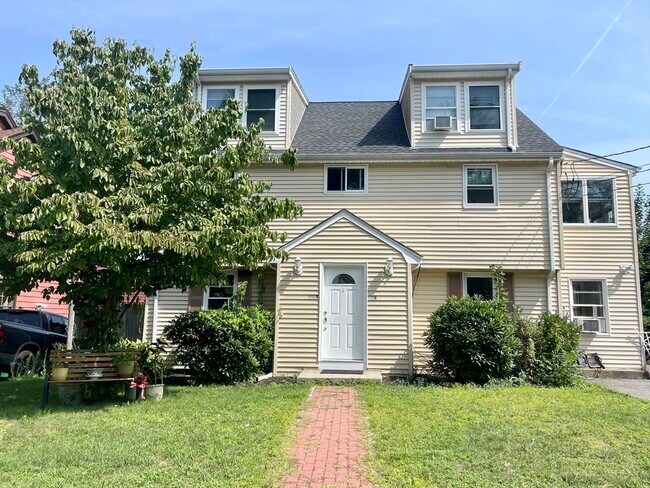 Building Photo - 144-146-146 Washington Ave Unit 144 Rental