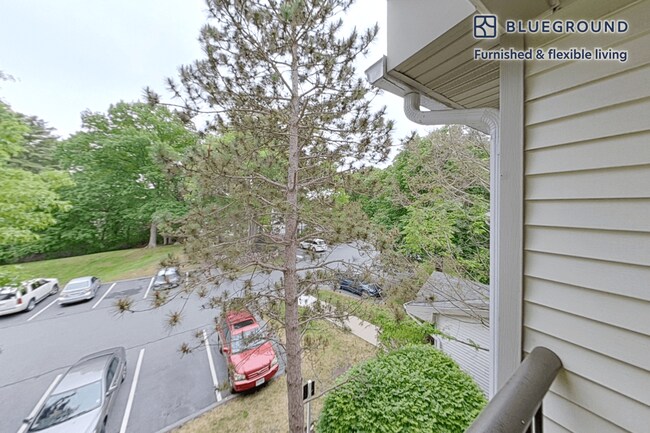 Photo - 100 Lexington Ridge Dr Unidad FL1-ID2152A