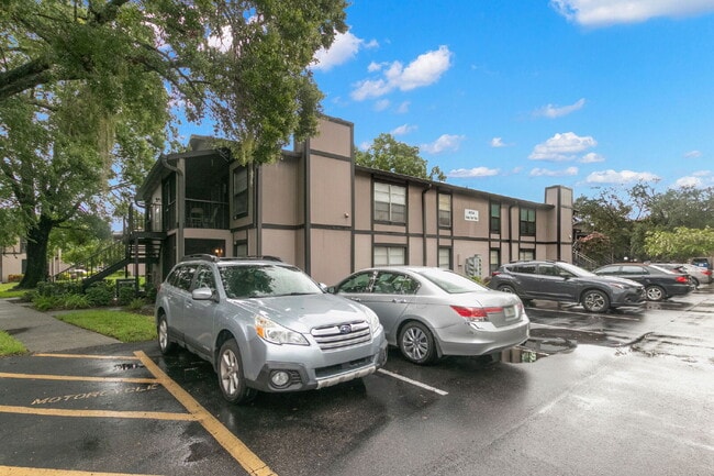Photo - Condo For Rent in North Oaks! Unit 204