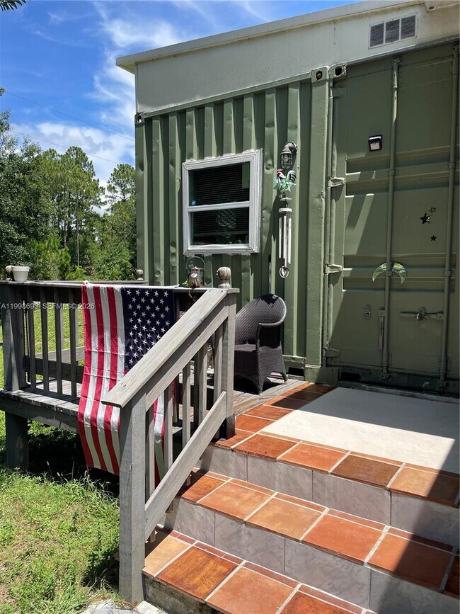 Photo - 551 Avenida Del Sur