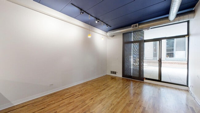 Photo - 841 W Monroe St Unit 2B