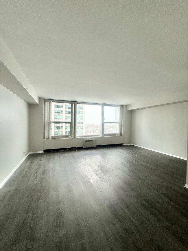 Photo - 3600 N Lake Shore Dr Unit 1604
