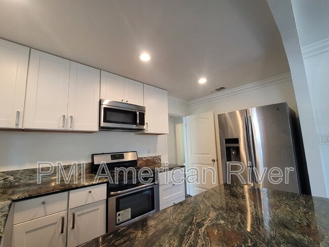 Photo - 4201 56th St